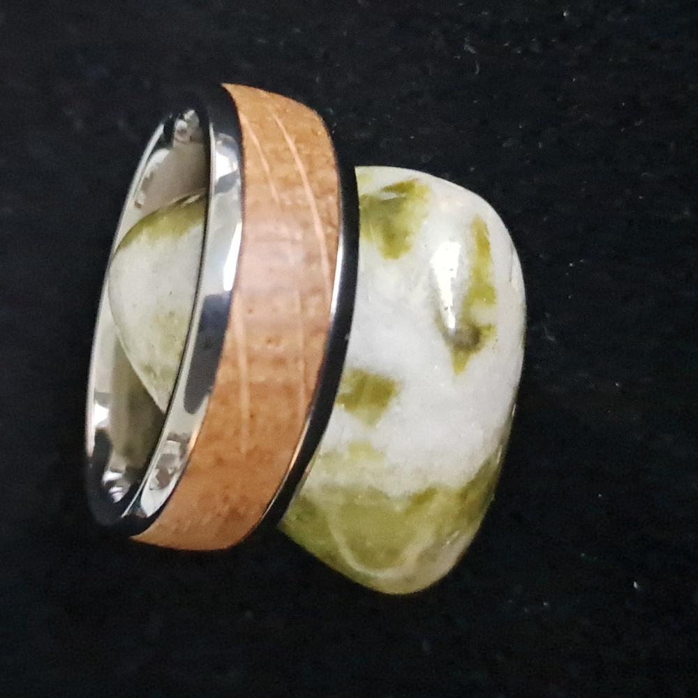 Whisky Barrel Titanium‎ Mens Ring. Sizes 9 & 10